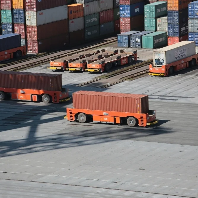 bernd-dittrich-mEbre97xyl4-unsplash@2x