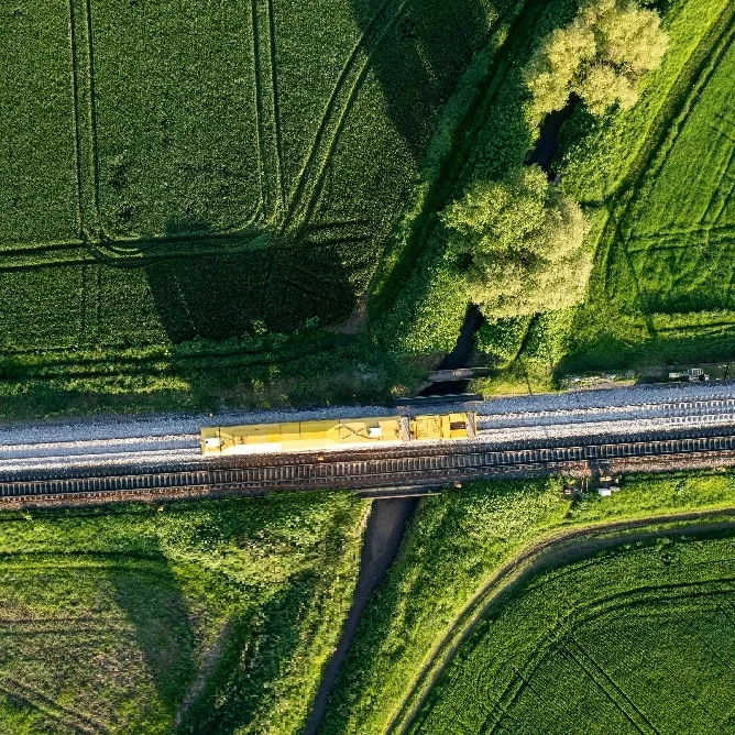 bernd-dittrich-xF1EOIGAlPo-unsplash@2x